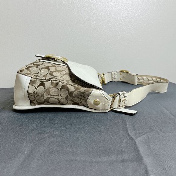 Coach vintage Legacy BLEEKER SIGNATURE CANVAS SHOULDER BAG 11434 - Picture 4 of 10